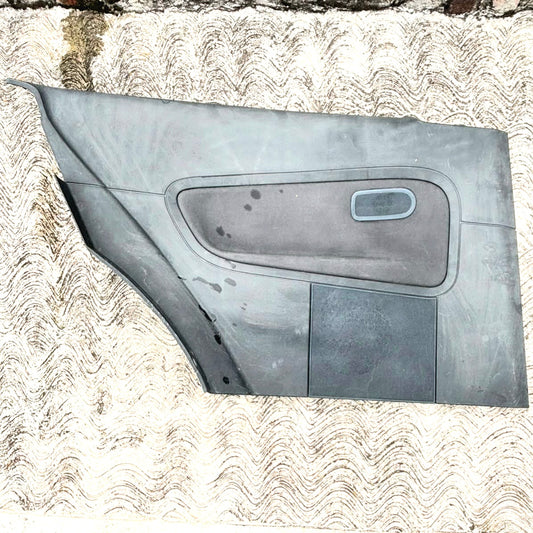 6L3867043 Tapa trasera Izq piloto Seat Ibiza Sport 2.0 2003 Oem